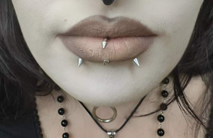 Piercing bouche Québec