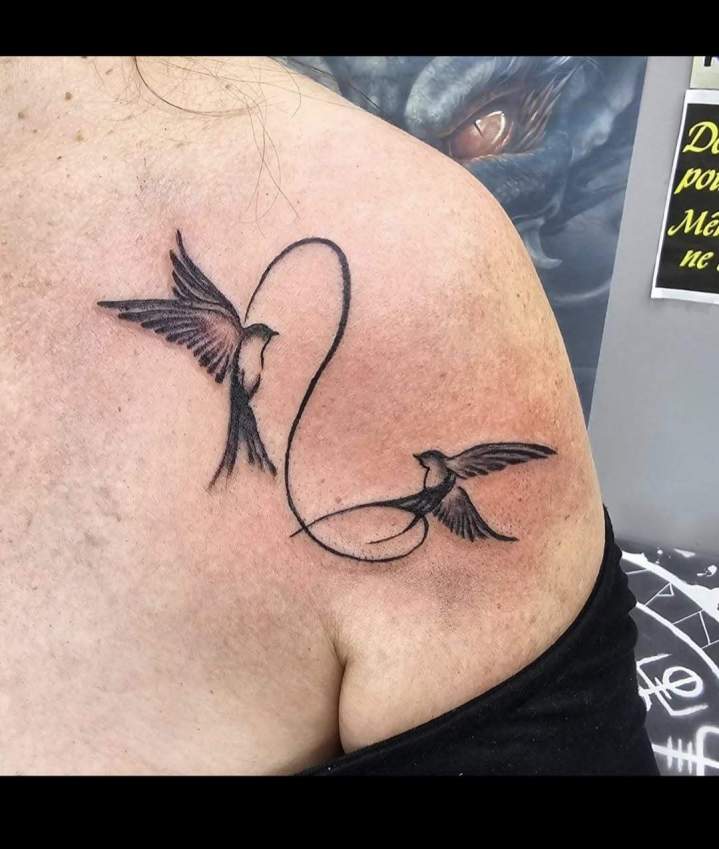 Tatouage oiseaux Québec