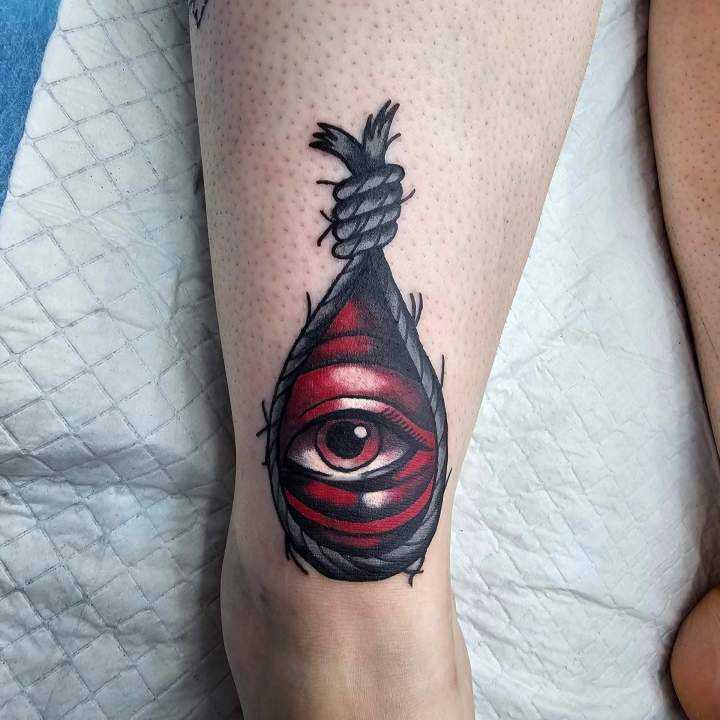 Tatouage œil Québec