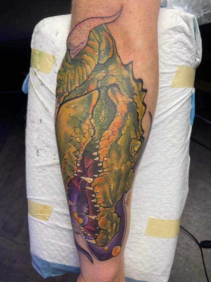 aligator tatouage neo traditionnel tatouage animaux tatouage tatouage couleurs couleurs siyo tatouage Québec Charlesbourg beauport limoilou st foy.jpg