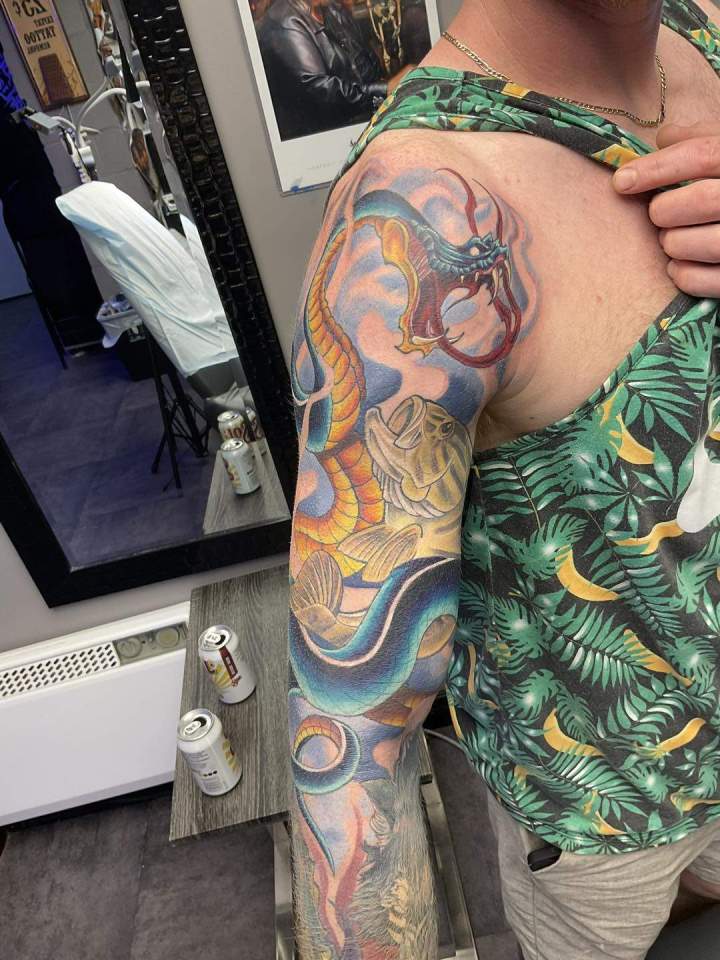 serpent tatouage neo traditionnel tatouage animaux tatouage tatouage couleurs couleurs siyo tatouage Québec Charlesbourg beauport limoilou st foy.jpg